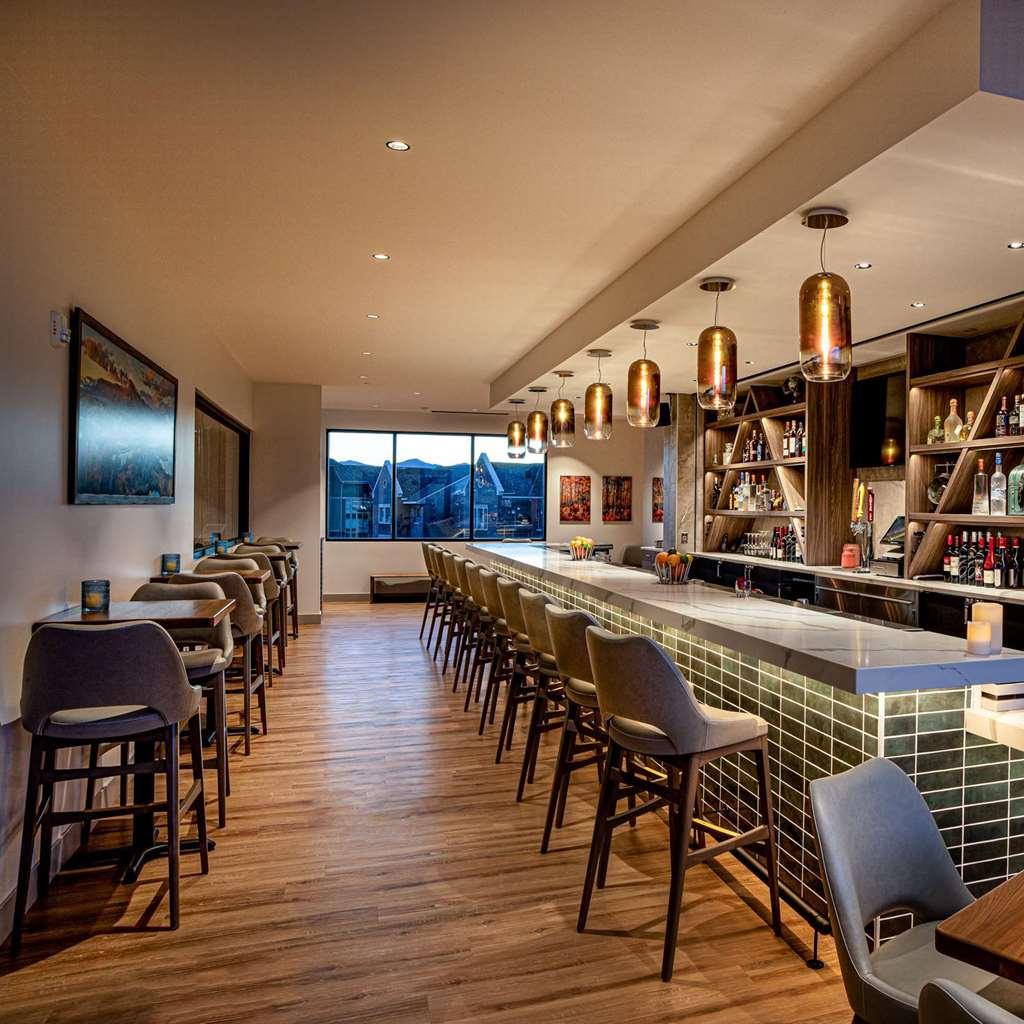 Hotel Maverick Grand Junction Restoran gambar